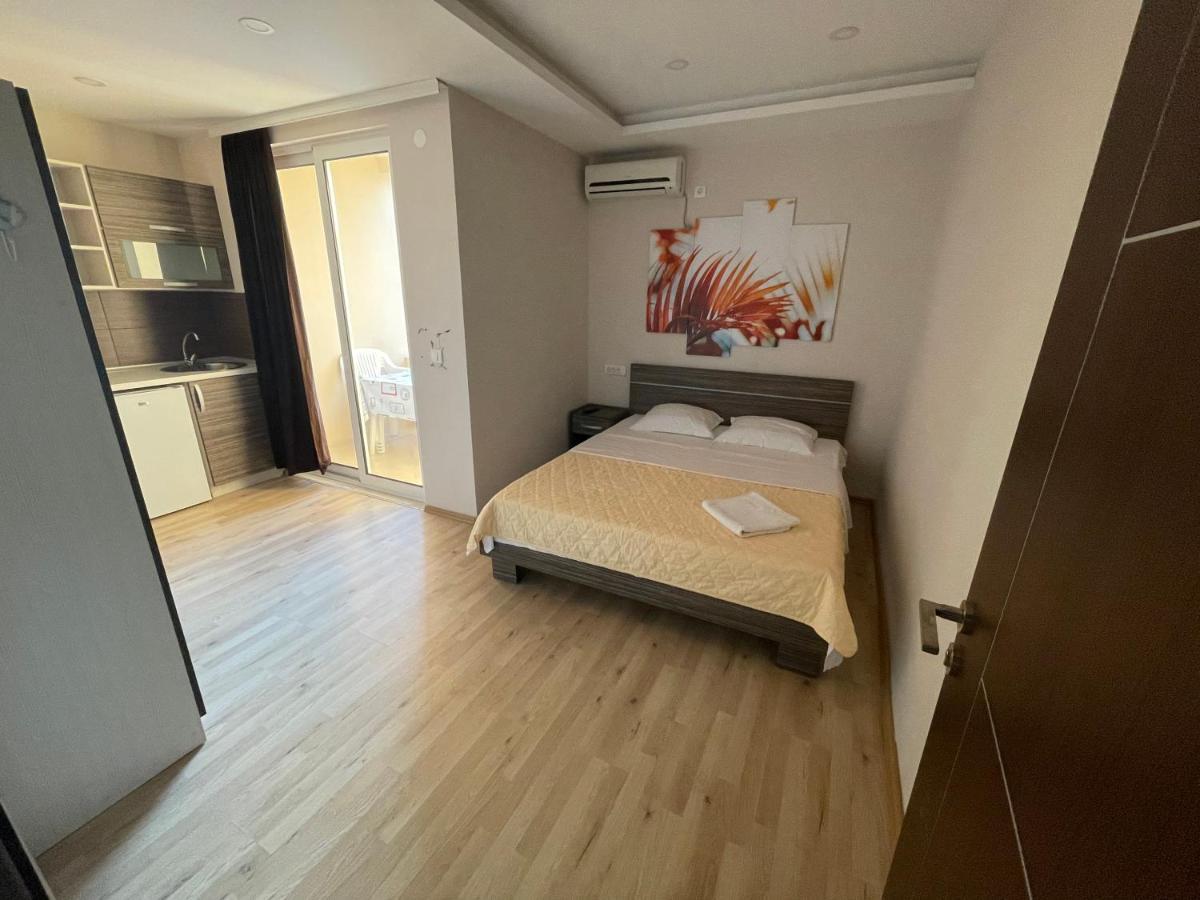 Apartments Lati 乌尔齐尼 外观 照片