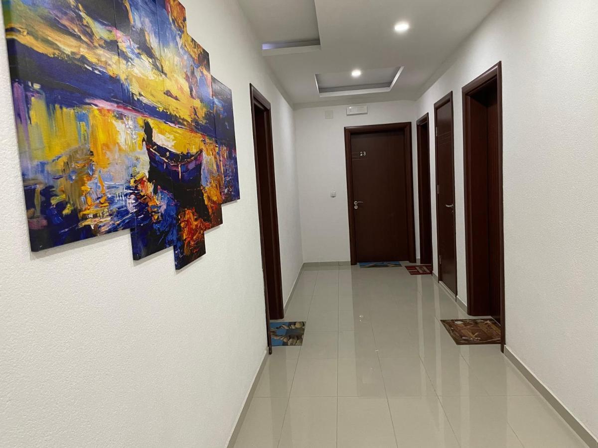 Apartments Lati 乌尔齐尼 外观 照片