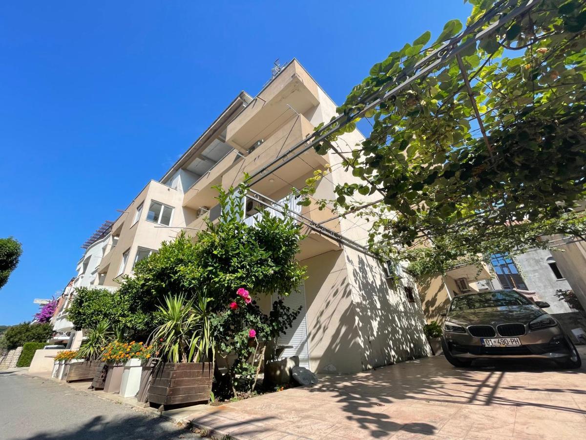 Apartments Lati 乌尔齐尼 外观 照片
